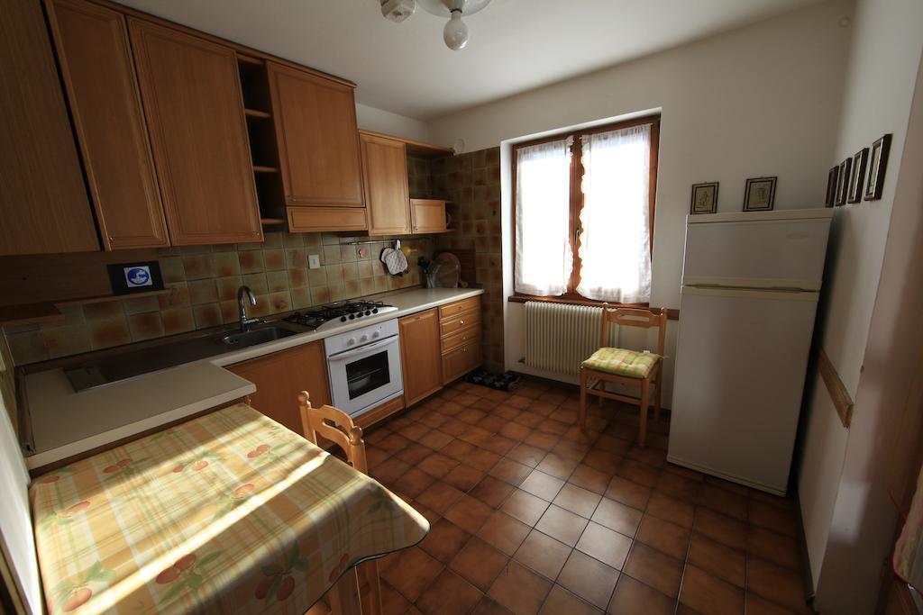Cesa Roseda Appartement Canazei Kamer foto